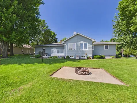 32814 Spunk Tree Circle Avon MN 56310