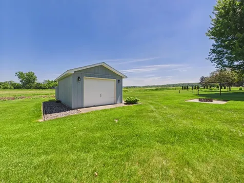 32814 Spunk Tree Circle Avon MN 56310