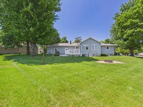 32814 Spunk Tree Circle Avon MN 56310