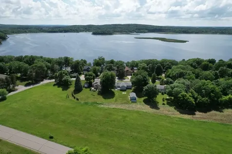 32814 Spunk Tree Circle Avon MN 56310