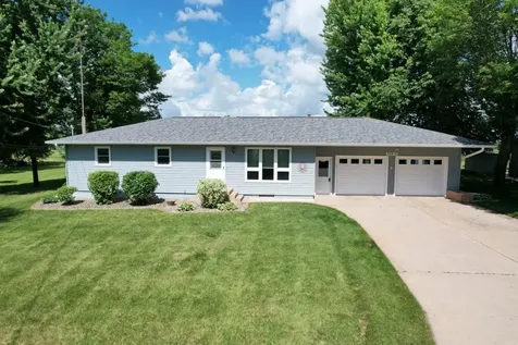 32814 Spunk Tree Circle Avon MN 56310