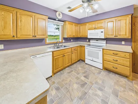32814 Spunk Tree Circle Avon MN 56310