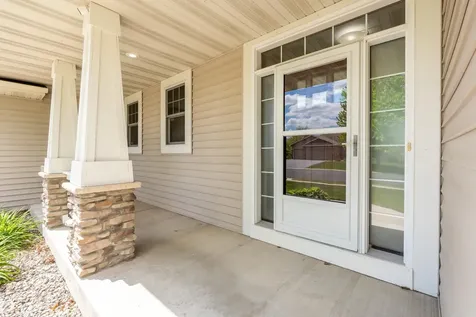 517 Appaloosa Avenue Shakopee MN 55379