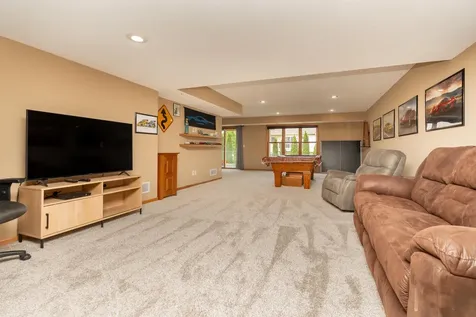 517 Appaloosa Avenue Shakopee MN 55379