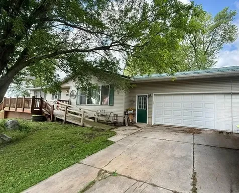 810 Sunrise Boulevard Redwood Falls MN 56283