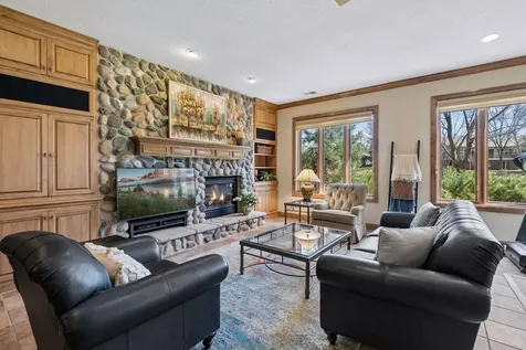 17738 Landmark Court Lakeville MN 55044