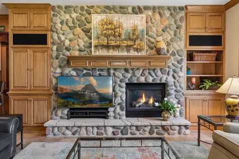 17738 Landmark Court Lakeville MN 55044