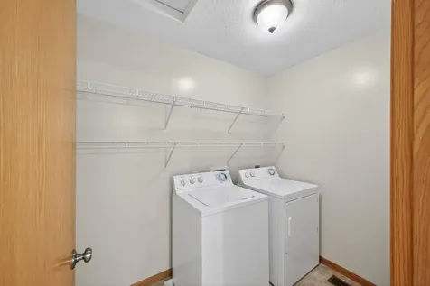 1023 Petra Court SW Pine Island MN 55963