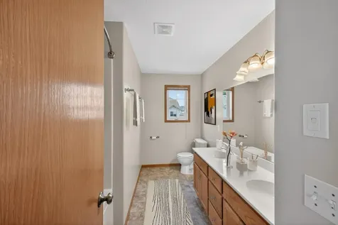 1023 Petra Court SW Pine Island MN 55963