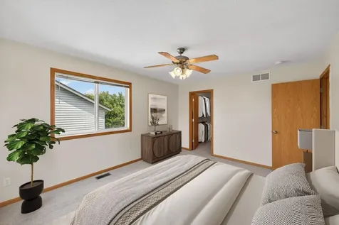 1023 Petra Court SW Pine Island MN 55963