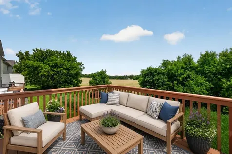 1023 Petra Court SW Pine Island MN 55963