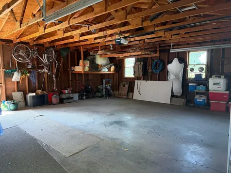 405 S 3rd Street Oakes ND 58474