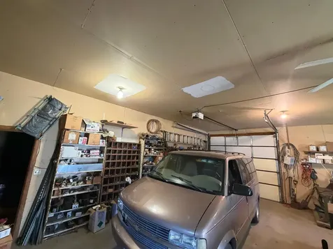 405 S 3rd Street Oakes ND 58474