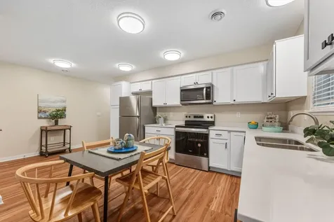 1354 Winthrop Street N Saint Paul MN 55119