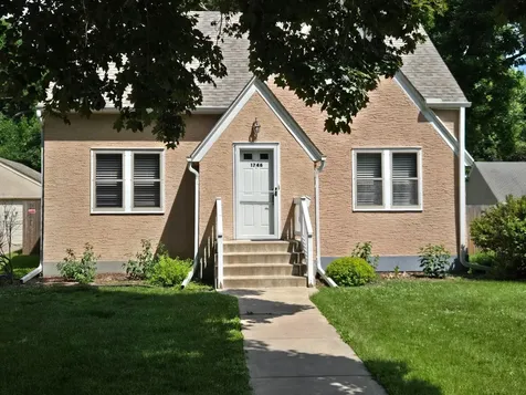1746 Holton Street Falcon Heights MN 55113