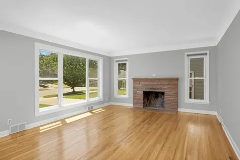 141 Stanley Street West Saint Paul MN 55118