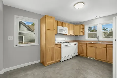 141 Stanley Street West Saint Paul MN 55118