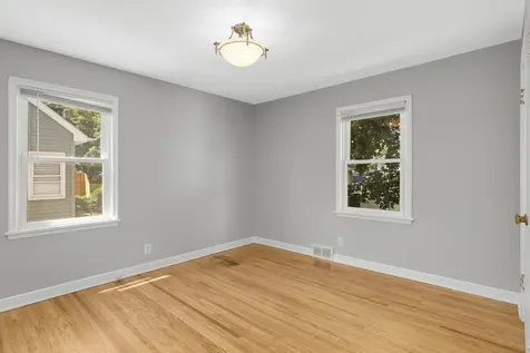 141 Stanley Street West Saint Paul MN 55118