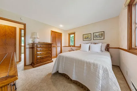 174 Spring Valley Drive Bloomington MN 55420