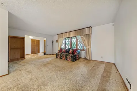 174 Spring Valley Drive Bloomington MN 55420