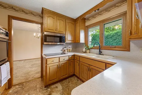 174 Spring Valley Drive Bloomington MN 55420