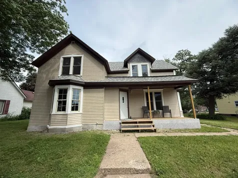 212 N Murphy Street Lake Crystal MN 56055