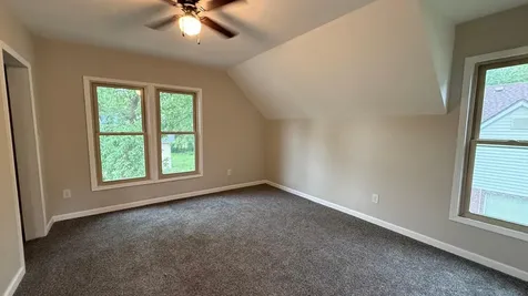 212 N Murphy Street Lake Crystal MN 56055