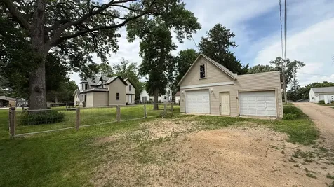 212 N Murphy Street Lake Crystal MN 56055