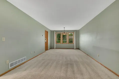 1713 Polaris Court Saint Cloud MN 56303