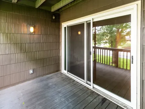 2800 Hamline Avenue N Roseville MN 55113