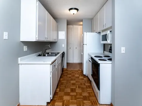 2800 Hamline Avenue N Roseville MN 55113
