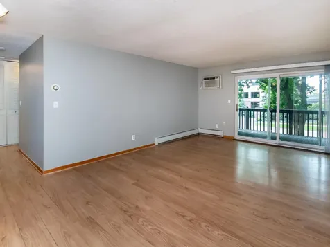 2800 Hamline Avenue N Roseville MN 55113