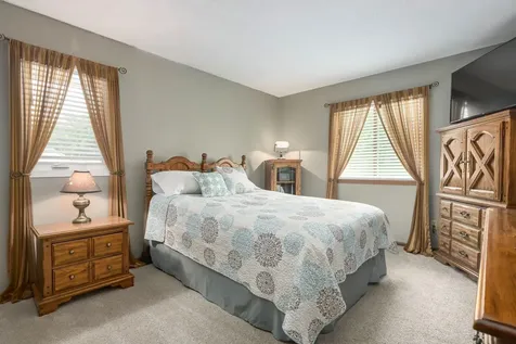 1794 17th Avenue NW New Brighton MN 55112