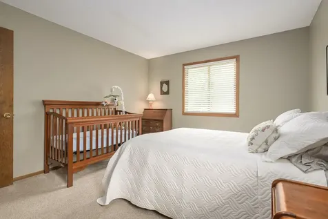 1794 17th Avenue NW New Brighton MN 55112