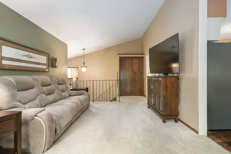 1794 17th Avenue NW New Brighton MN 55112