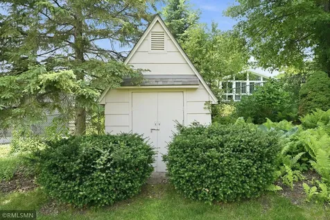 1426 Colleen Avenue Arden Hills MN 55112