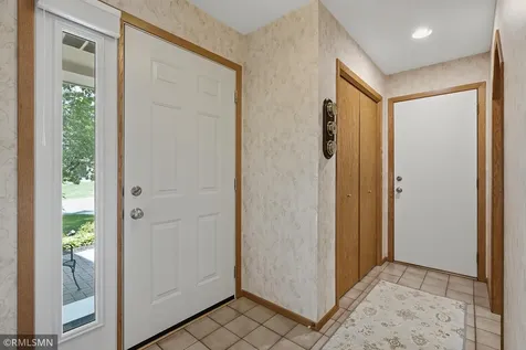 1426 Colleen Avenue Arden Hills MN 55112