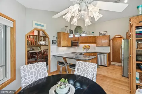 1426 Colleen Avenue Arden Hills MN 55112