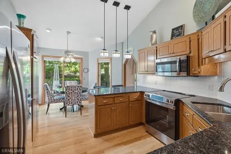 1426 Colleen Avenue Arden Hills MN 55112