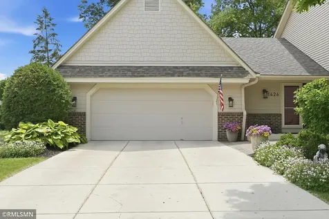 1426 Colleen Avenue Arden Hills MN 55112