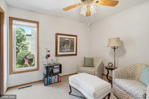 1426 Colleen Avenue Arden Hills MN 55112
