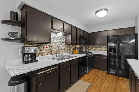 13941 Herald Court Apple Valley MN 55124