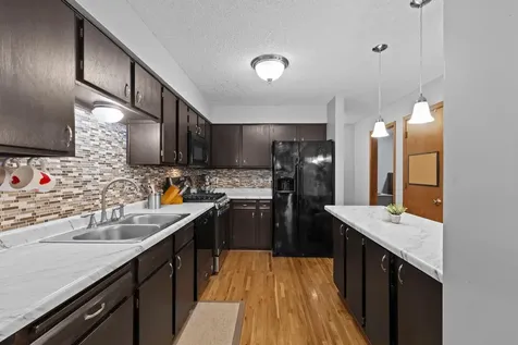 13941 Herald Court Apple Valley MN 55124