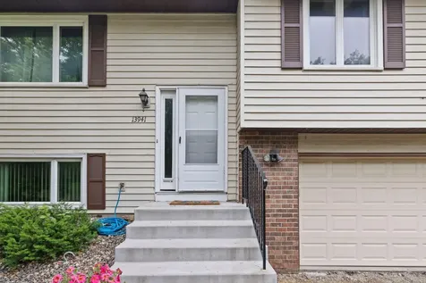 13941 Herald Court Apple Valley MN 55124