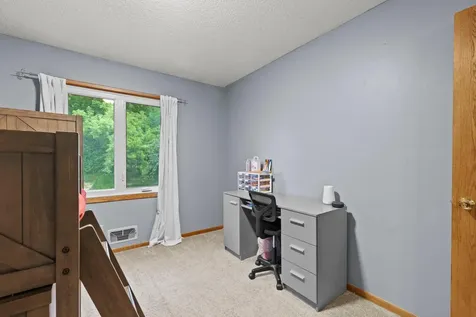 13941 Herald Court Apple Valley MN 55124