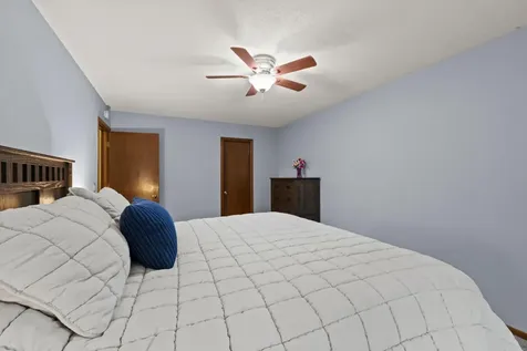 13941 Herald Court Apple Valley MN 55124