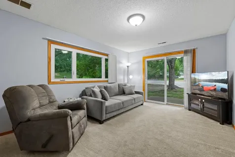 13941 Herald Court Apple Valley MN 55124