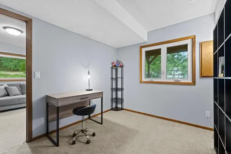 13941 Herald Court Apple Valley MN 55124