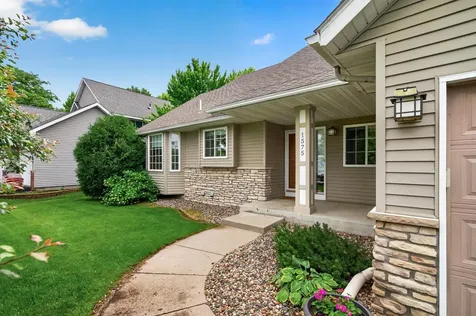 1575 Windsor Drive S Shakopee MN 55379