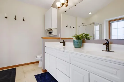 1575 Windsor Drive S Shakopee MN 55379